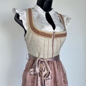 New XL Oktoberfest Mauve Beige Lace Dirndl Dress Bavarian‎ German Trachten